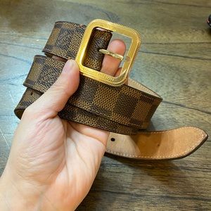 Luis Vuitton belt Damier ebene size 80/32